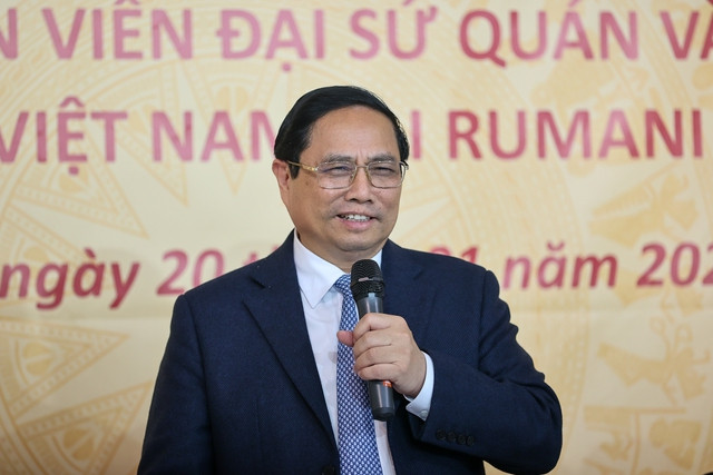 Thủ tướng: 'Coi công việc của bà con như việc nhà mình' - Hình 3 Thu tuong: 'Coi cong viec cua ba con nhu viec nha minh'-Hinh-3