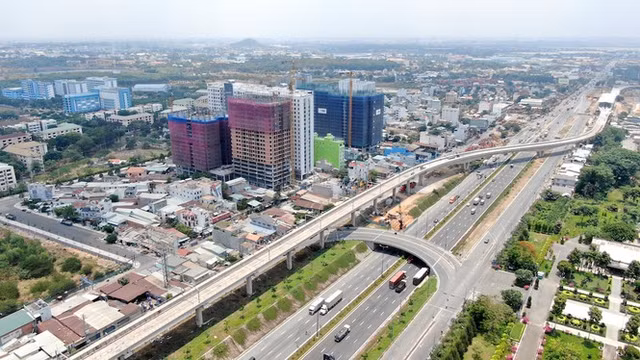 Cuoc dua cua hang loat cao oc 'du bam' tuyen metro Ben Thanh-Suoi Tien-Hinh-16