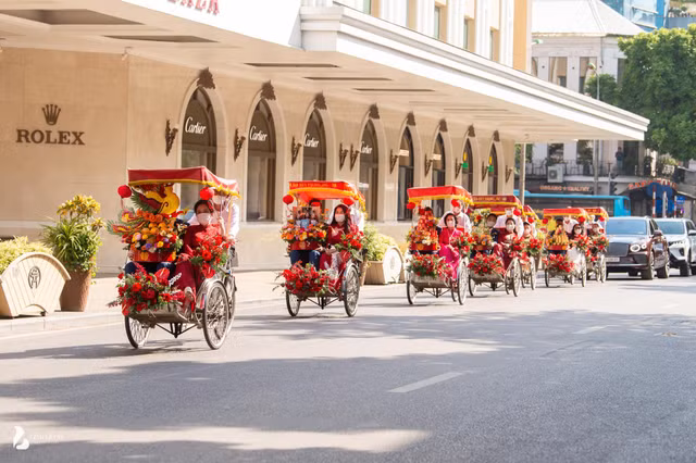 Chum anh le an hoi cua thieu gia Do Quang Vinh va hoa hau Do My Linh-Hinh-16