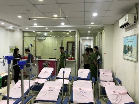 Phòng khám Trung Quốc ở Đồng Nai bị tố 'chặt chém', giam giữ cô gái đi phá thai Phong kham Trung Quoc o Dong Nai bi to 'chat chem', giam giu co gai di pha thai