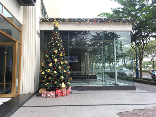 Quận 4 nói gì về Trung tâm Hội nghị tiệc cưới Riverside xây công trình hơn 261m2 trái phép? - Hình 2 Quan 4 noi gi ve Trung tam Hoi nghi tiec cuoi Riverside xay cong trinh hon 261m2 trai phep?-Hinh-2