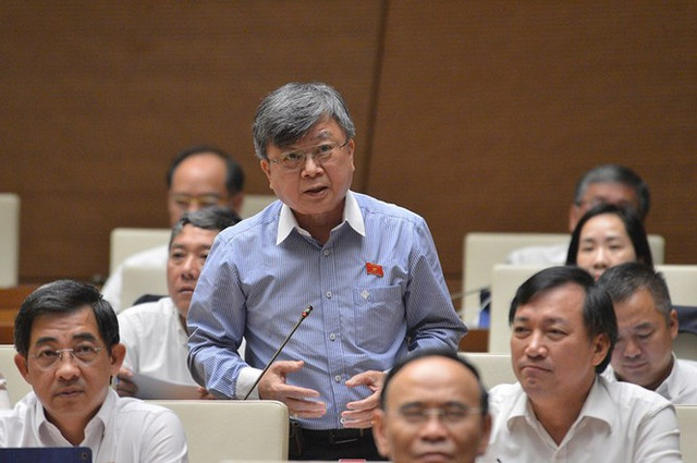 Bộ trưởng Trần Hồng Hà nói về dự án lấn biển Cần Giờ Bo truong Tran Hong Ha noi ve du an lan bien Can Gio