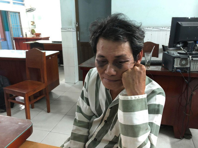 "Yêu râu xanh" U70 sờ ngực bé gái 7 tuổi ở Sài Gòn lãnh án Ngô Ngọc An tại cơ quan công an.
