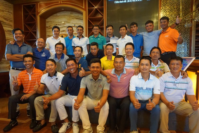 Lộ diện 12 gương mặt Tuyển Miền Nam tham gia “Cup Độc Lập” - Hình 3 Lo dien 12 guong mat Tuyen Mien Nam tham gia “Cup Doc Lap”-Hinh-3