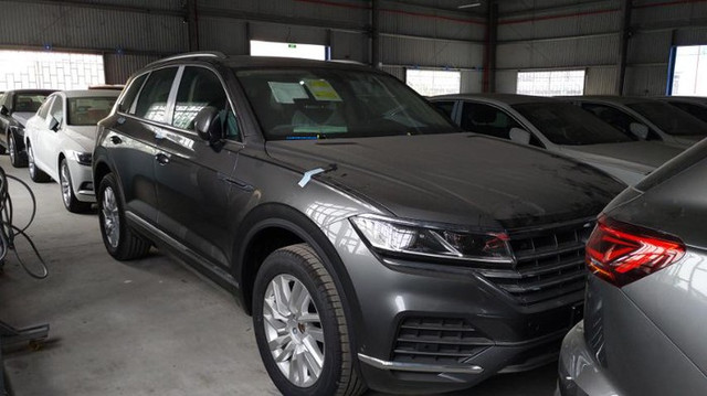 Phát hiện thêm 7 ô tô nhập từ Trung Quốc có bản đồ 'đường lưỡi bò' Phat hien them 7 o to nhap tu Trung Quoc co ban do 'duong luoi bo'