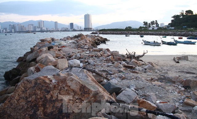 Thu hồi dự án 33 triệu USD lấn biển Nha Trang - Hình 2 Thu hoi du an 33 trieu USD lan bien Nha Trang-Hinh-2