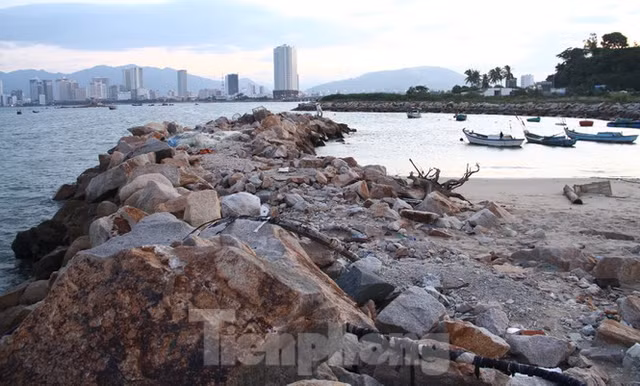 Thu hoi du an 33 trieu USD lan bien Nha Trang-Hinh-2