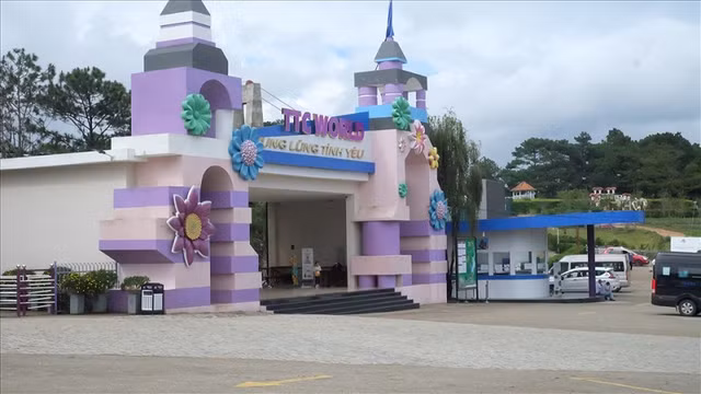 Tu choi cap phep xay dung cong trinh cau kinh treo 7D tung bi xu phat cua Cong ty TTC Lam Dong