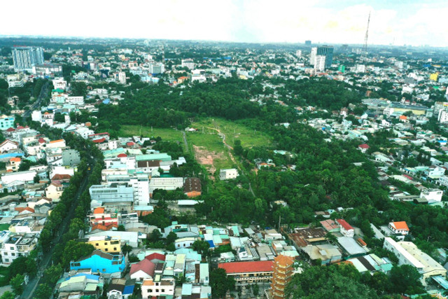 Cận cảnh dự án 'đất vàng' ở Bình Dương 'treo' 15 năm khiến người dân sống chật vật Can canh du an 'dat vang' o Binh Duong 'treo' 15 nam khien nguoi dan song chat vat