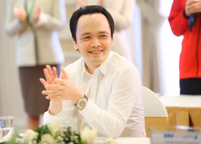 Chu moi Bamboo Airways ho tro ong Trinh Van Quyet tien