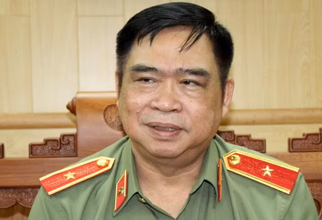 Khai tru khoi Dang cuu Giam doc Cong an Hai Phong Do Huu Ca-Hinh-2