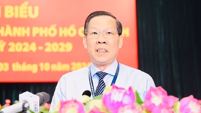 Chu tich TPHCM keu goi nguoi dan mua trai phieu metro thay vi gui ngan hang