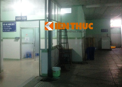 Khoa sản, nơi nữ sinh viên H. sinh con nhưng cho người khác nuôi. Khoa sản, nơi nữ sinh viên H. sinh con nhưng cho người khác nuôi.