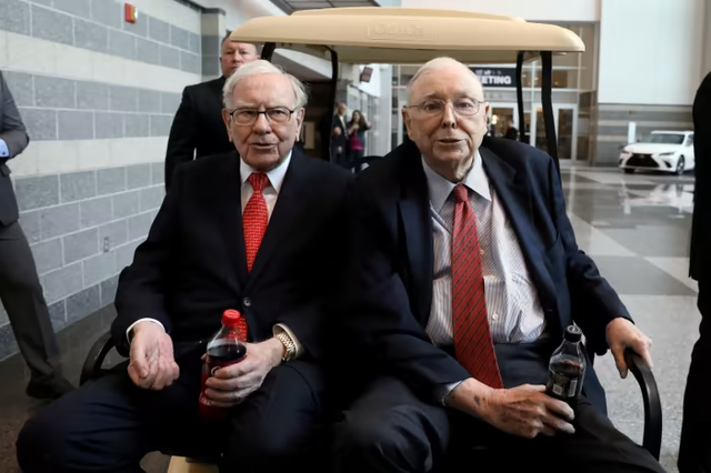 Huyền thoại Charlie Munger: Kỷ nguyên vàng của đầu tư cổ phiếu đã kết thúc Huyen thoai Charlie Munger: Ky nguyen vang cua dau tu co phieu da ket thuc