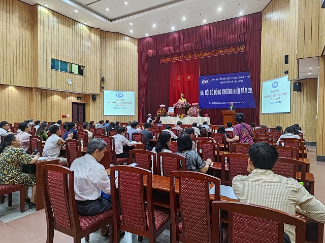 Quá ít cổ đông tới dự đại hội, CII định quay số giải thưởng lớn để thu hút Qua it co dong toi du dai hoi, CII dinh quay so giai thuong lon de thu hut