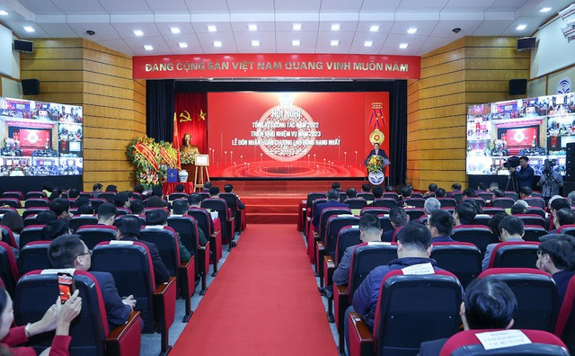 Thủ tướng Phạm Minh Chính: Truyền thông phải truyền cảm hứng cho phát triển và đổi mới sáng tạo - Hình 12 Thu tuong Pham Minh Chinh: Truyen thong phai truyen cam hung cho phat trien va doi moi sang tao-Hinh-12