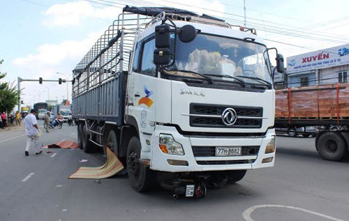 Hiện trường vụ TNGT.