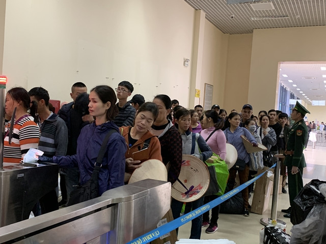 Bộ Y tế khuyến cáo phòng bệnh viêm phổi cấp do chủng vi rút hoàn toàn mới - Hình 2 Bo Y te khuyen cao phong benh viem phoi cap do chung vi rut hoan toan moi-Hinh-2