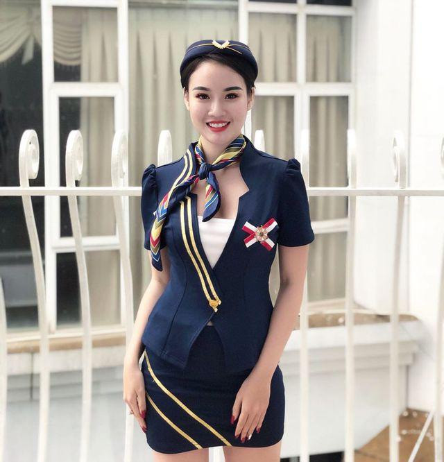 4 nữ cổ động viên bóng đá đẹp hơn hotgirl, mặc đồ cực nóng bỏng - Hình 9 4 nu co dong vien bong da dep hon hotgirl, mac do cuc nong bong-Hinh-9