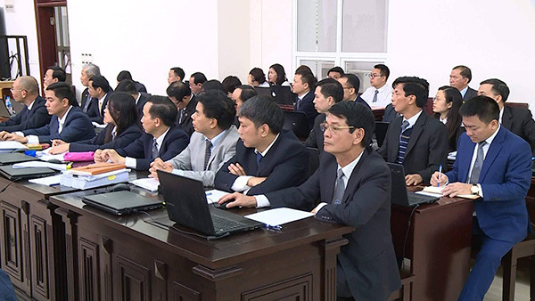 Vũ 'nhôm' được 2 cựu Chủ tịch Đà Nẵng tiếp tay gom đất gây thiệt hại 22.000 tỷ như thế nào? - Hình 3 Vu 'nhom' duoc 2 cuu Chu tich Da Nang tiep tay gom dat gay thiet hai 22.000 ty nhu the nao?-Hinh-3