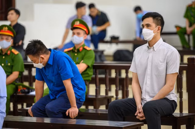 Can canh cuu Chu tich TP Ha Noi Nguyen Duc Chung ra toa phuc tham vu Redoxy 3C-Hinh-6