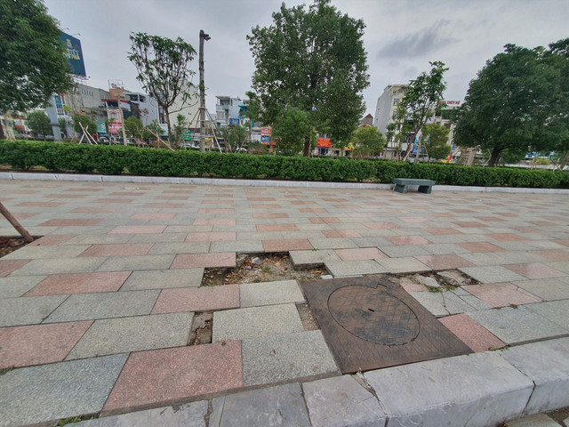 Dự án chỉnh trang sông Tam Bạc chưa bàn giao, quyết toán nhưng đã hư hỏng - Hình 21 Du an chinh trang song Tam Bac chua ban giao, quyet toan nhung da hu hong-Hinh-21