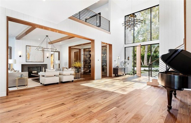 Biệt thự 14 triệu USD xa hoa lộng lẫy của mỹ nhân Game of Thrones - Hình 2 Biet thu 14 trieu USD xa hoa long lay cua my nhan Game of Thrones-Hinh-2