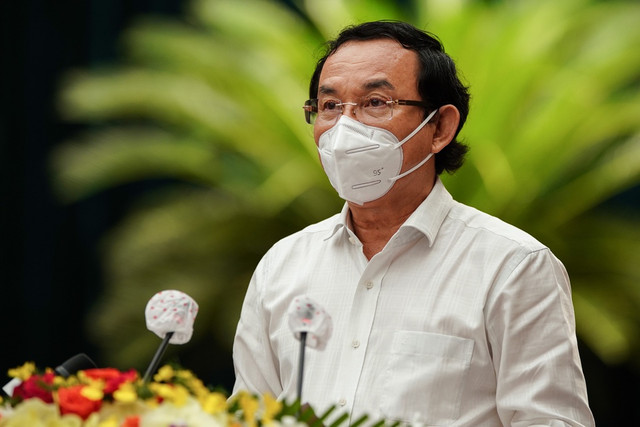 Bí thư TP HCM Nguyễn Văn Nên: Đại dịch bộc lộ rõ hạn chế, yếu kém trong hệ thống Bi thu TP HCM Nguyen Van Nen: Dai dich boc lo ro han che, yeu kem trong he thong