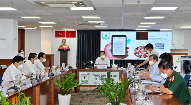 TP HCM vẫn chưa cho phép quán ăn uống phục vụ tại chỗ TP HCM van chua cho phep quan an uong phuc vu tai cho