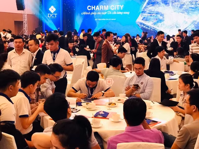 DCT Group huy dong 2.000 ty trai phieu: Nhung lum xum tai du an cua DCT Group o Binh Duong (bai 3)