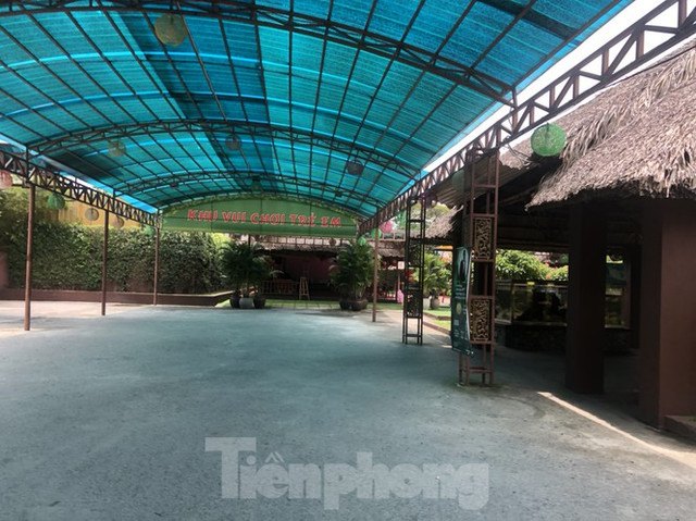 Cận cảnh nhà hàng ẩm thực lớn nhất Sài Gòn 'mọc' trên đất nông nghiệp - Hình 13 Can canh nha hang am thuc lon nhat Sai Gon 'moc' tren dat nong nghiep-Hinh-13