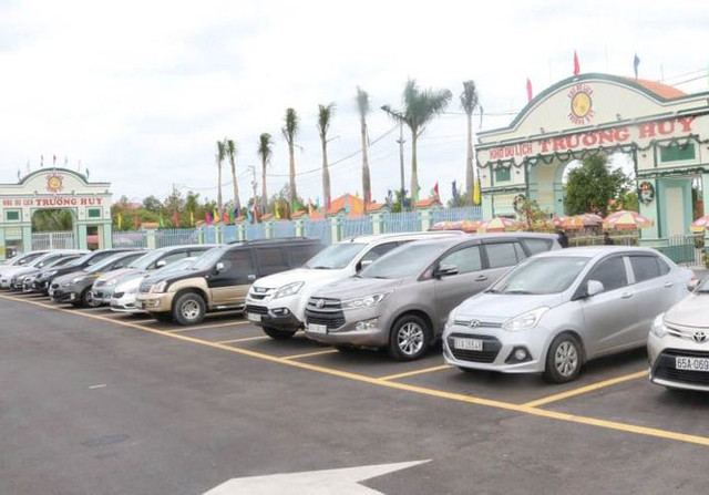 Rót 300 tỷ làm khu du lịch ‘thất bại’, chủ đầu tư xin đổi thành khu biệt thự Rot 300 ty lam khu du lich ‘that bai’, chu dau tu xin doi thanh khu biet thu