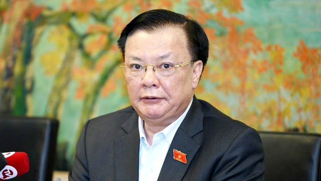 Vì sao ông Đinh Tiến Dũng thôi giữ chức Bí thư Thành ủy Hà Nội? Vi sao ong Dinh Tien Dung thoi giu chuc Bi thu Thanh uy Ha Noi?