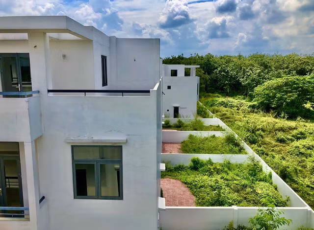 Can canh 500 can biet thu xay khong phep cua Cong ty co phan dau tu LDG o Dong Nai-Hinh-15