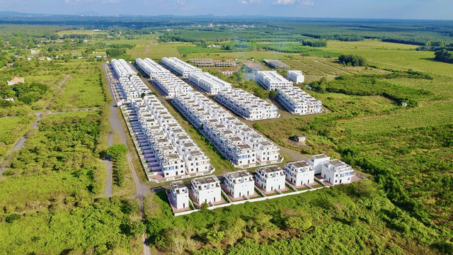 Cận cảnh 500 căn biệt thự xây không phép của Công ty cổ phần đầu tư LDG ở Đồng Nai - Hình 17 Can canh 500 can biet thu xay khong phep cua Cong ty co phan dau tu LDG o Dong Nai-Hinh-17