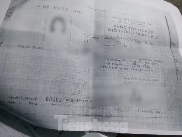 Con duong thang tien cua hotgirl goi dau tro thanh Truong phong o Tinh uy Dak Lak