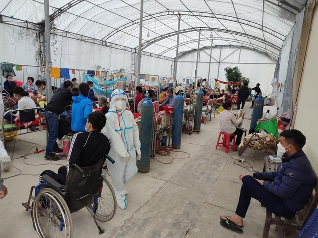 Vì sao Bộ Y tế đề xuất tạm dừng thông báo số ca mắc Covid-19 mỗi ngày? - Hình 2 Vi sao Bo Y te de xuat tam dung thong bao so ca mac Covid-19 moi ngay?-Hinh-2