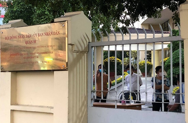 TP HCM: Nhiều nhà đất công tại quận 10 dùng vào mục đích kinh doanh khi chưa được phê duyệt TP HCM: Nhieu nha dat cong tai quan 10 dung vao muc dich kinh doanh khi chua duoc phe duyet