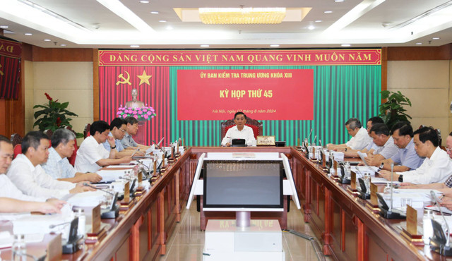 Ông Lê Minh Khái bị đề nghị kỷ luật liên quan dự án Đại Ninh ở Lâm Đồng Ong Le Minh Khai bi de nghi ky luat lien quan du an Dai Ninh o Lam Dong