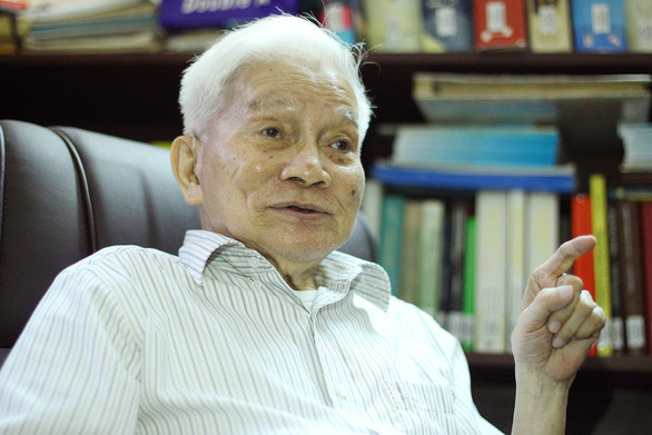 Nhớ GS Hoàng Tụy, người thầy tóc bạc lòng son Nho GS Hoang Tuy, nguoi thay toc bac long son