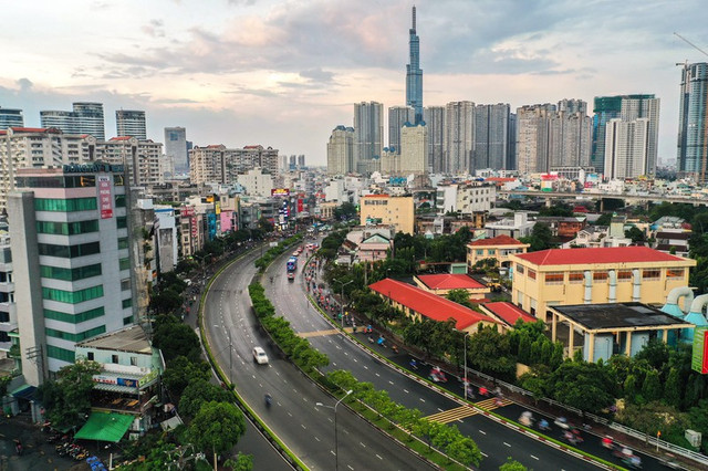 Giá nhà liền thổ ở TP HCM xác lập kỷ lục mới bất chấp kinh tế chưa ổn định Gia nha lien tho o TP HCM xac lap ky luc moi bat chap kinh te chua on dinh