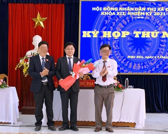 Bí thư Thị ủy Điện Bàn có đơn xin nghỉ việc ở tuổi 52 Bi thu Thi uy Dien Ban co don xin nghi viec o tuoi 52