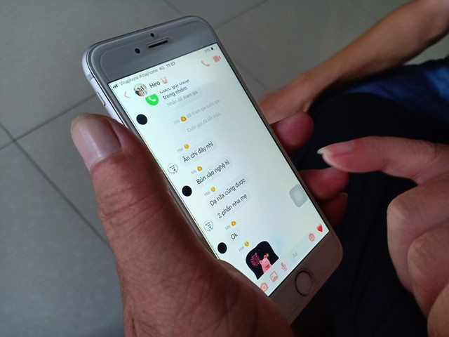 Chiến sĩ công an hi sinh khi làm nhiệm vụ: Bát mì tôm úp vội giữa mùa dịch COVID-19 Chien si cong an hi sinh khi lam nhiem vu: Bat mi tom up voi giua mua dich COVID-19
