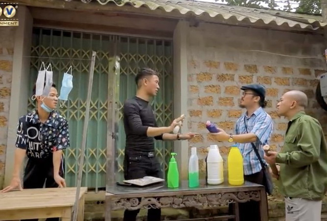 Vũ Khắc Tiệp, Minh béo: 'Những con sâu' mùa dịch Covid-19 Vu Khac Tiep, Minh beo: 'Nhung con sau' mua dich Covid-19