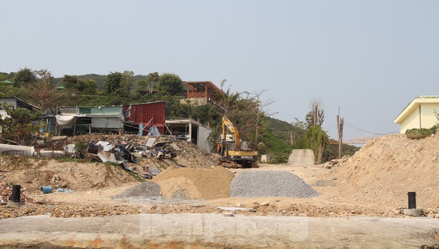 Khánh Hoà chỉ đạo khẩn xử lý vi phạm xây dựng tại Khu du lịch đảo Hòn Tằm - Hình 8 Khanh Hoa chi dao khan xu ly vi pham xay dung tai Khu du lich dao Hon Tam-Hinh-8