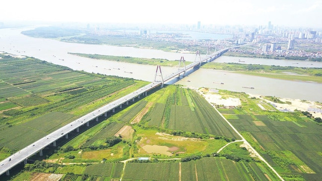 Các doanh nghiệp đầu tư công bí dòng tiền Cac doanh nghiep dau tu cong bi dong tien