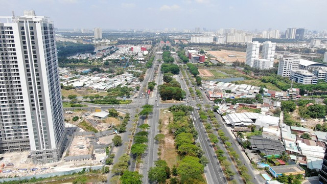 Đây là 4 con đường ken đặc chung cư ở Sài Gòn, khách nghĩ kỹ trước khi xuống tiền - Hình 43 Day la 4 con duong ken dac chung cu o Sai Gon, khach nghi ky truoc khi xuong tien-Hinh-43