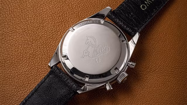 Can canh dong ho Omega Speedmaster 1957 tri gia 3,4 trieu USD-Hinh-3