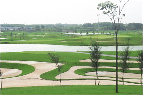 Vụ chuyển nhượng 145 ha đất công: Sân golf hoạt động trước ngày giao đất? - Hình 4 Vu chuyen nhuong 145 ha dat cong: San golf hoat dong truoc ngay giao dat?-Hinh-4