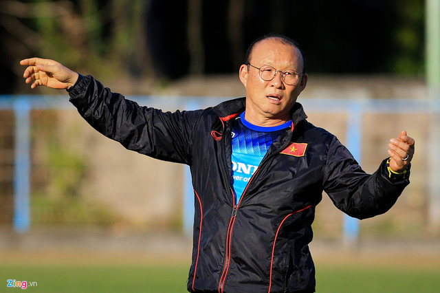 Xem tuyen Viet Nam tap luyen truoc tran doi dau Indonesia-Hinh-3